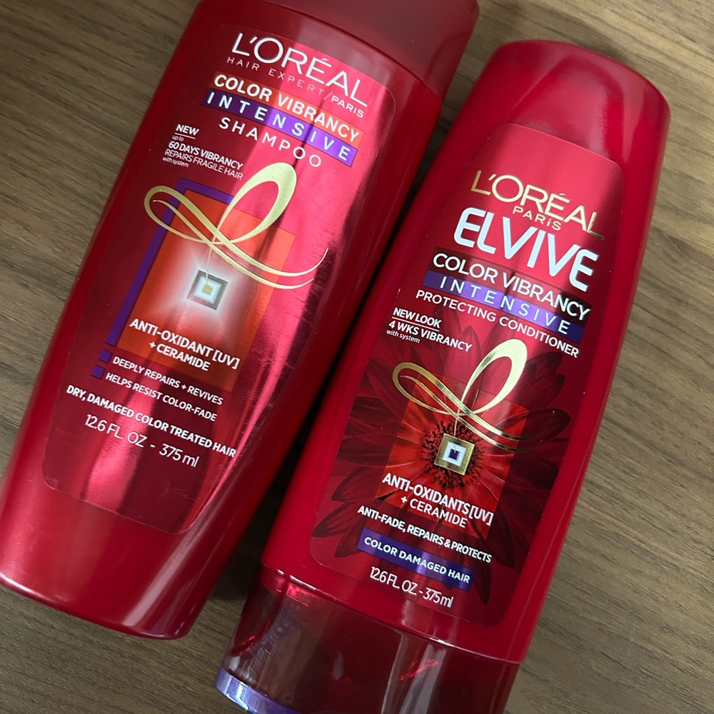 L'Oreal Elvive Color Vibrancy Intensive Shampoo and Conditioner Set - Red